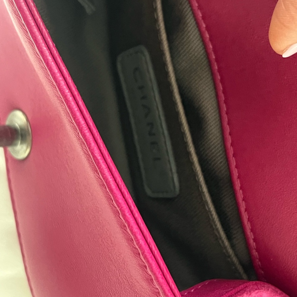 CHANEL Velvet Boy Bag - Picture 13 of 16